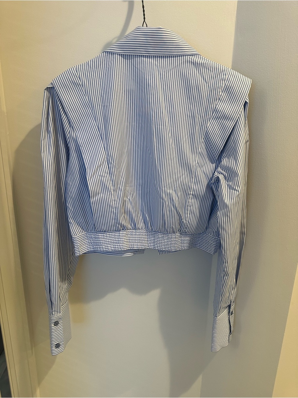 Commense new blouse! - Picture 2 of 2